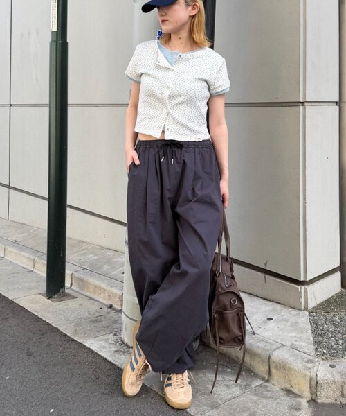 w closet(ダブルクローゼット)の「イージーギャザーPT(その他パンツ・レディース・ピンク/ネイビー/オフホワイト・MEDIUM/SMALL)」の1枚目の写真