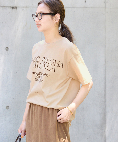 FRAMeWORK(フレームワーク)の「SKIN HOTEL PALOMA MALLORCA T(Tシャツ/カットソー・レディース・ベージュ/スミクロ/ホワイト・FREE)」の13枚目の写真