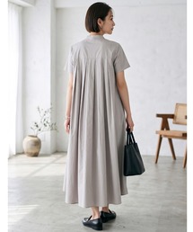 Belta attrice（ベルタアトリーチェ）の「【秋！人気の！】タイプライター バックプリーツ 半袖 ロング シャツワンピース（シャツワンピース）」