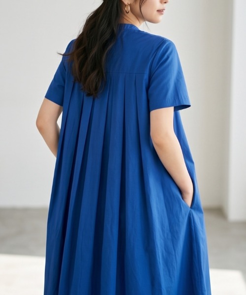 Belta attrice(ベルタアトリーチェ)の「【秋!人気の!】タイプライター バックプリーツ 半袖 ロング シャツワンピース(シャツワンピース・レディース・グレー/ブルー/スミクロ・FREE)」の15枚目の写真