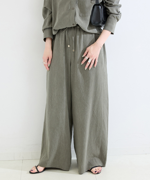B.C STOCK(ベーセーストック)の「《追加2》手洗い可 / フィブリルRelaxパンツ(スラックス・レディース・ブラック/ベージュ/カーキ・SMALL/MEDIUM)」の3枚目の写真
