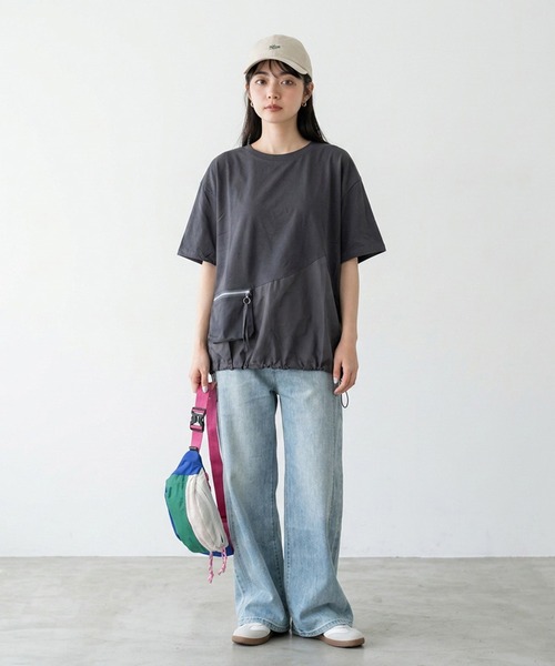 CRB(シーアールビー)の「配色ボディーバッグ(ボディバッグ/ウエストポーチ・レディース・アイボリー/マルチ/カーキ/ブラック・F)」の7枚目の写真