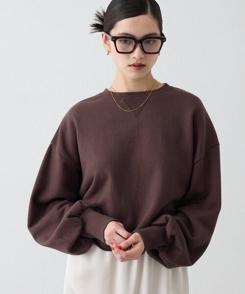 THE PAUSE(ザ ポーズ)の「【THE PAUSE】刺繍ショートスウェット(スウェット・レディース・サックスブルー/ブラウン/ベージュ・FREE)」の2枚目の写真