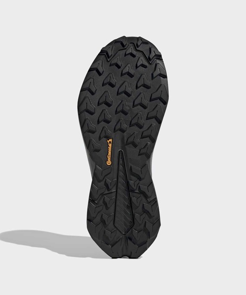 adidas(アディダス)の「テレックス トレイルメーカー 2 GORE-TEX ハイキング / Terrex Trailmaker 2 GORE-TEX Hiking / アディダス adidas(スニーカー・メンズ・ブラック・24.5cm/25.0cm/25.5cm/26.0cm/26.5cm/27.0cm/27.5cm/28.0cm/28.5cm/29.0cm)」の3枚目の写真