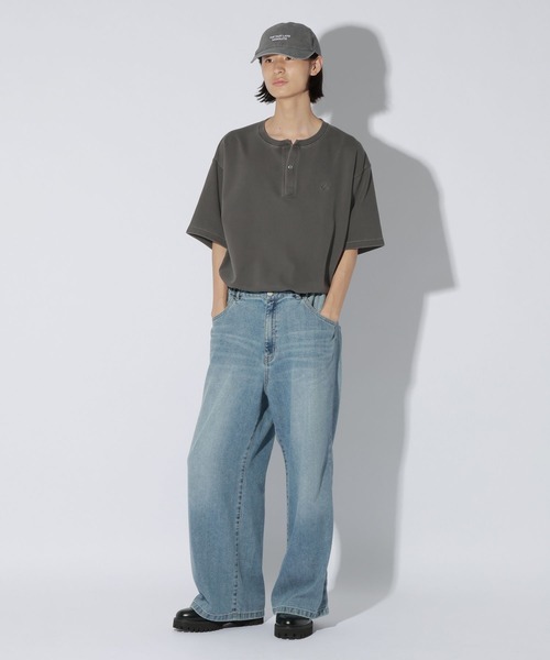 LAKOLE(ラコレ)の「フェードダンボールヘンリー / 1048838(Tシャツ/カットソー・メンズ・ベージュ/レッド/チャコール・MEDIUM/LARGE)」の9枚目の写真