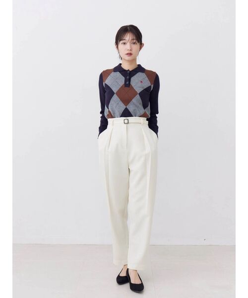 TONAL(トーナル)の「ビジューベルトカーブパンツ(スラックス・レディース・アイボリー/ネイビー/ブラウン・MEDIUM/SMALL)」の10枚目の写真