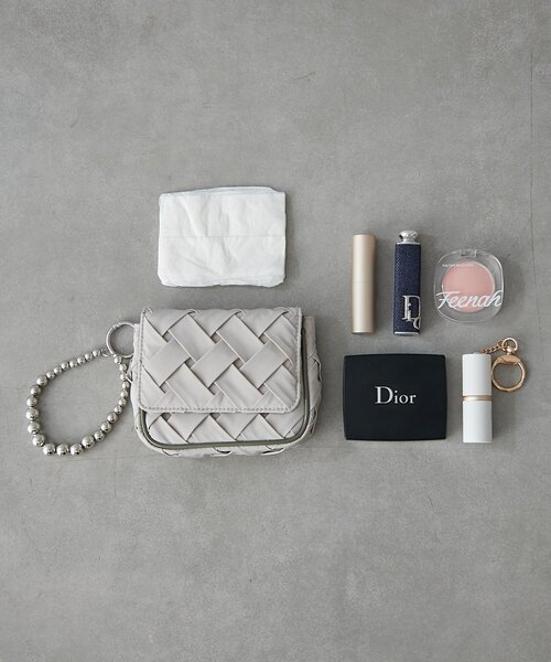 BIRTHDAY BAR(バースデイバー)の「Suede Tissue Pocket Charm Pouch チャームポーチ(ポーチ・レディース・ベージュ/ネイビー・0)」の5枚目の写真