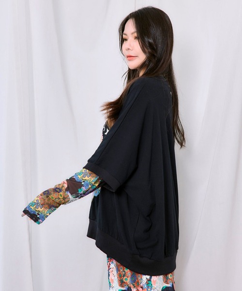 ScoLar(スカラー)の「ScoLar(スカラー) スカラー×ヒョウ 刺繍プルオーバー(Tシャツ/カットソー・レディース・ブラック/グレー/ピンク・MEDIUM)」の5枚目の写真