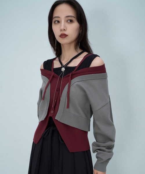 HARE(ハレ)の「2wayハイショクレイヤーVネックカーディガン(HARE)(カーディガン/ボレロ・レディース・レッド/ブラック・FREE)」の22枚目の写真