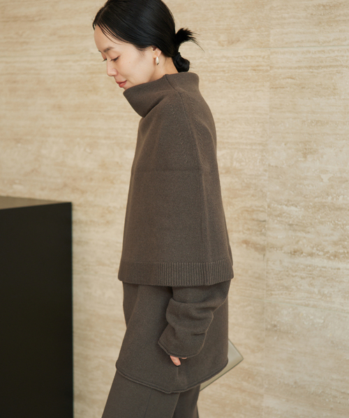 plage(プラージュ)の「《一部カラー 一部店舗・WEB限定》Snood set ニット(ニット/セーター・レディース・アイボリー/チャコールグレー/ライトグレー・FREE)」の4枚目の写真