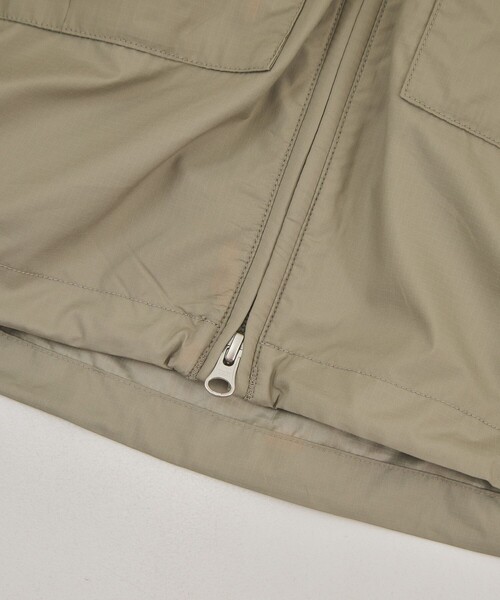 THE NORTH FACE PURPLE LABEL(ザ ノースフェイス パープルレーベル)の「【THE NORTH FACE PURPLE LABEL/ザ・ノース・フェイス パープルレーベル】PERTEX QUANTUM Mountain Wind Parka/パーテックス クァンタム マウンテン ウィンド パーカ(パーカー・レディース・ライトグレー/カーキ・S)」の7枚目の写真