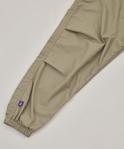 THE NORTH FACE PURPLE LABEL(ザ ノースフェイス パープルレーベル)の「【THE NORTH FACE PURPLE LABEL/ザ・ノース・フェイス パープルレーベル】PERTEX QUANTUM Mountain Wind Parka/パーテックス クァンタム マウンテン ウィンド パーカ(パーカー・レディース・ライトグレー/カーキ・S)」の9枚目の写真