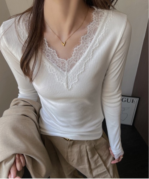 VENCEEXCHANGE(ヴァンスエクスチェンジ)の「VネックレースロンT(Tシャツ/カットソー・レディース・ホワイト/ブラック・S/M/L)」の3枚目の写真