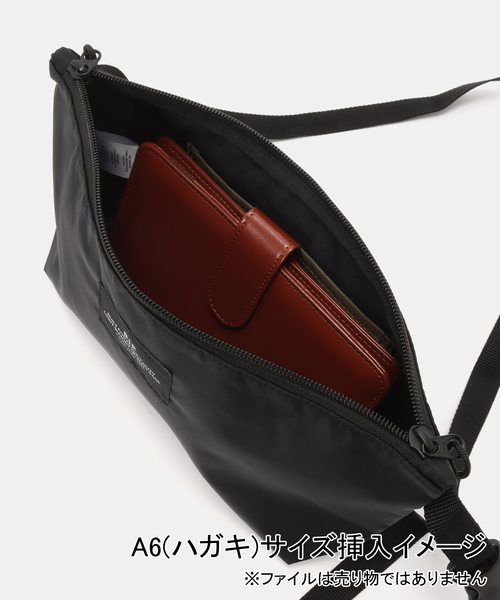 JOURNAL STANDARD relume（ジャーナルスタンダード　レリューム）の「【BAGS IN PROGRESS】 Fanny pack crossbody（ショルダーバッグ・レディース・ブラック・FREE）」の7枚目の写真
