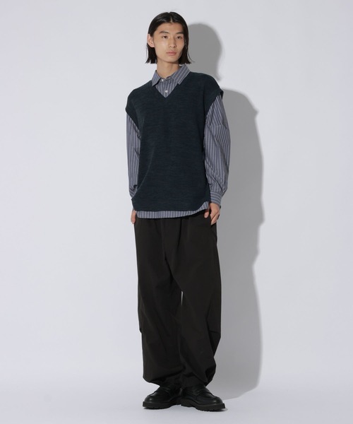 LAKOLE(ラコレ)の「ストライプレイヤードベスト / 1064717(ベスト・メンズ・ブラウン/ネイビー/ブラック・LARGE/MEDIUM)」の4枚目の写真