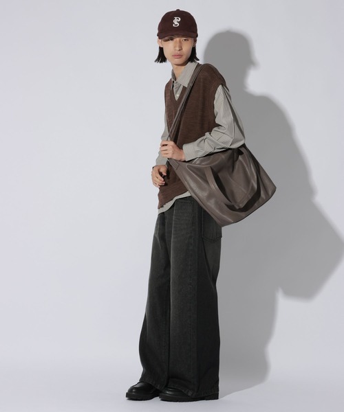 LAKOLE(ラコレ)の「ストライプレイヤードベスト / 1064717(ベスト・メンズ・ブラウン/ネイビー/ブラック・LARGE/MEDIUM)」の10枚目の写真