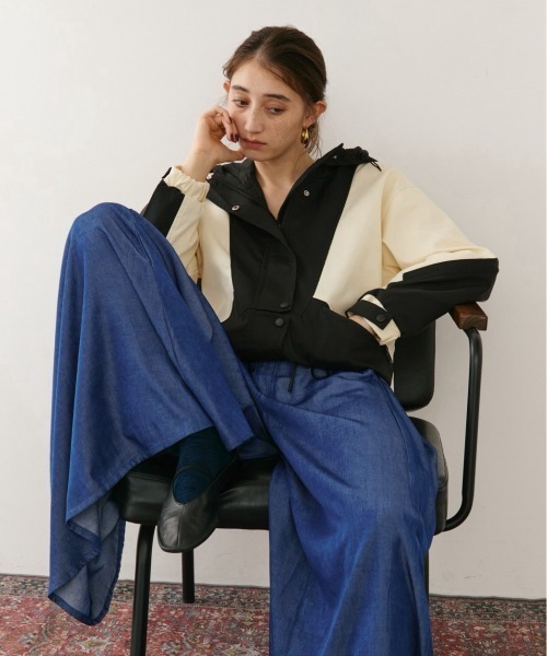 RiC(リック)の「COLOR BLOCK WINDBREAKER JACKET(ブルゾン・レディース・ミント/ブラック・FREE)」の4枚目の写真