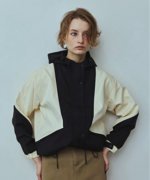 RiC(リック)の「COLOR BLOCK WINDBREAKER JACKET(ブルゾン・レディース・ミント/ブラック・FREE)」の10枚目の写真