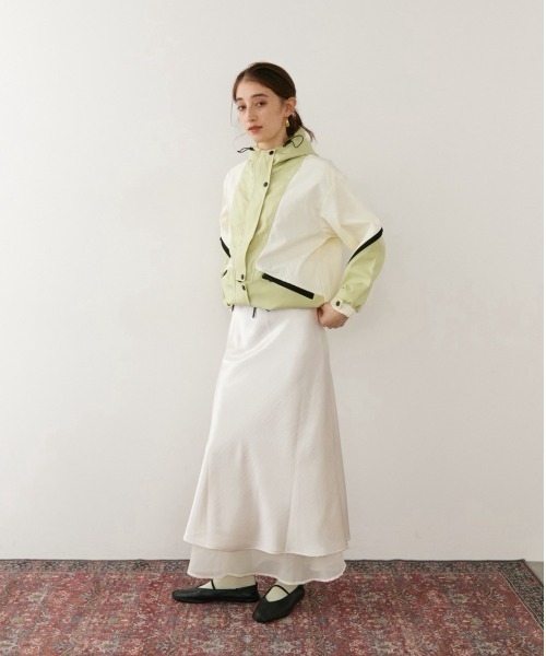 RiC(リック)の「COLOR BLOCK WINDBREAKER JACKET(ブルゾン・レディース・ミント/ブラック・FREE)」の14枚目の写真