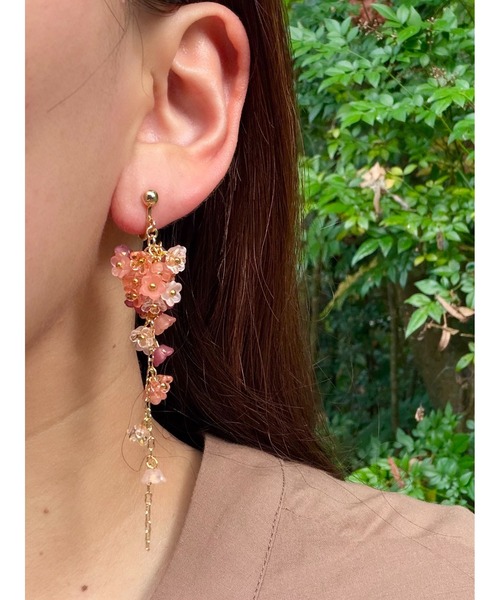 tone(トーン)の「【nanohana】フラワーシャワーピアス(MA)(ピアス(両耳用)・レディース・グリーン/イエロー/ピンク/ブラウン/ブルー・FREE)」の13枚目の写真