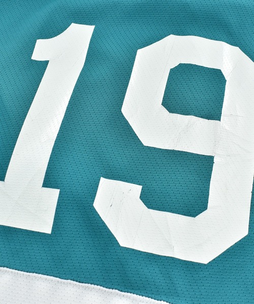 NBA/NFL/NHL/MLB(エヌビーエーエヌエフエルエヌエイチエルエムエルビー)の「【USED】TEAMCO “NHL San Jose Sharks #19” ゲームシャツ(Tシャツ/カットソー・メンズ・グリーン・X-LARGE)」の7枚目の写真