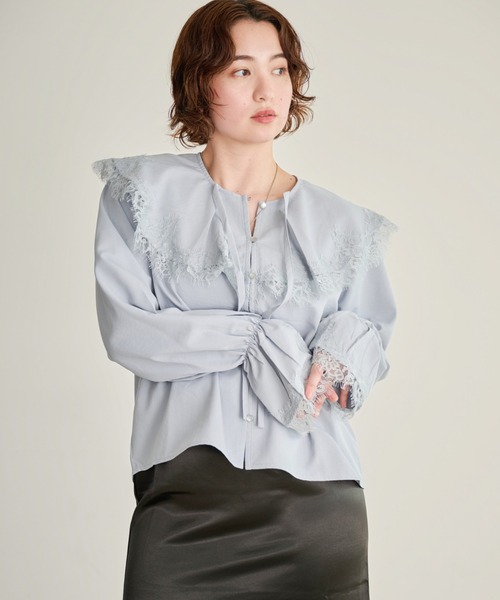 DAESE TOKYO(デセトウキョウ)の「薄合繊ツイル ラッフルカラーブラウス(シャツ/ブラウス・レディース・チャコールグレー/オフホワイト/ブルー・FREE)」の15枚目の写真