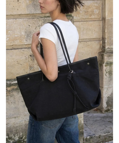 DAWN FACTORY（ダンファクトリー）の「NOA BAG LARGE TWILL BLACK ノアバッグ ラージツイル ブラック（ショルダーバッグ・レディース・その他・FREE）」の2枚目の写真