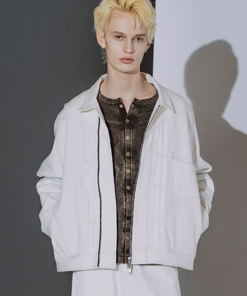 NO ID.(ノーアイディ)の「mj11991- BIGトラッカーZIP-BLZ ジップブルゾン(859006-581B)(ブルゾン・メンズ・ホワイト/グレー/ブラック・ONE SIZE)」の1枚目の写真