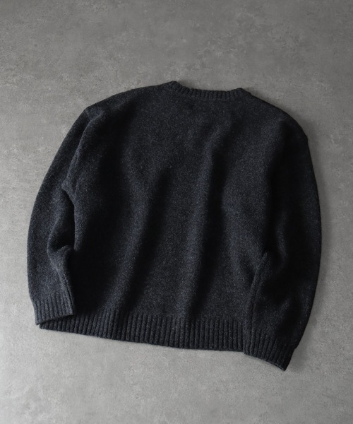 welise（ウェライズ）の「【welise/ウェライズ】ウールブレンドスムース ルーズネック ショート丈ニット（ニット/セーター・メンズ・ダークブルー/ホワイト/ボルドー/チャコールグレー・L/M/S）」の8枚目の写真