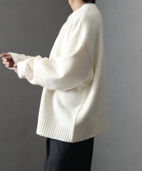 welise（ウェライズ）の「【welise/ウェライズ】ウールブレンドスムース ルーズネック ショート丈ニット（ニット/セーター・メンズ・ダークブルー/ホワイト/ボルドー/チャコールグレー・L/M/S）」の22枚目の写真