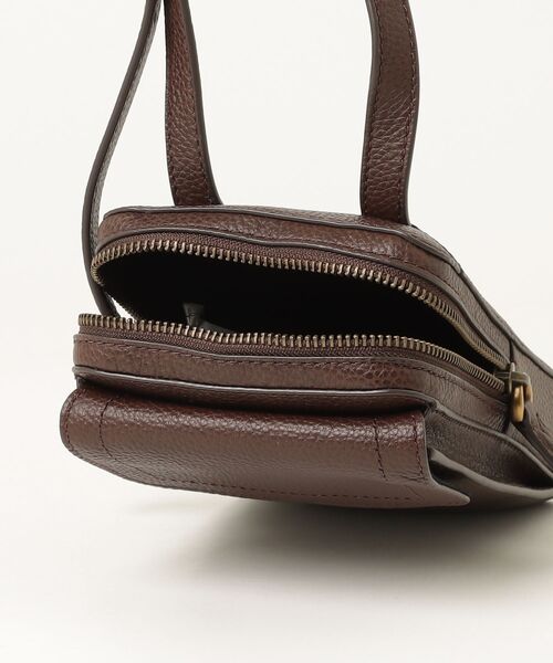 POLO RALPH LAUREN(ポロ ラルフ ローレン)の「ペブルド レザー クロスボディ フォン ポーチ(ショルダーバッグ・メンズ・ブラウン系・ONE)」の9枚目の写真