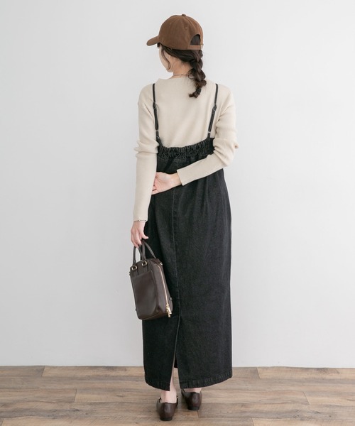 ITEMS URBANRESEARCH(アイテムズ アーバンリサーチ)の「リブクルーネックニット(ニット/セーター・レディース・オフホワイト/ブラック/グリーン系その他/レッド・FREE)」の10枚目の写真