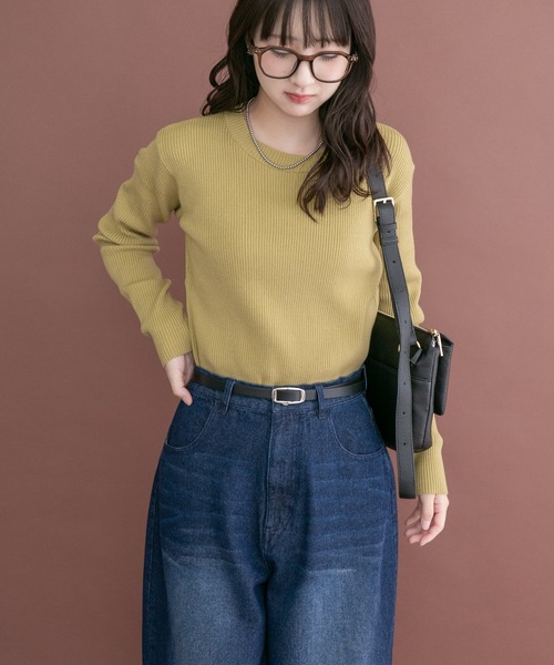 ITEMS URBANRESEARCH(アイテムズ アーバンリサーチ)の「リブクルーネックニット(ニット/セーター・レディース・オフホワイト/ブラック/グリーン系その他/レッド・FREE)」の19枚目の写真