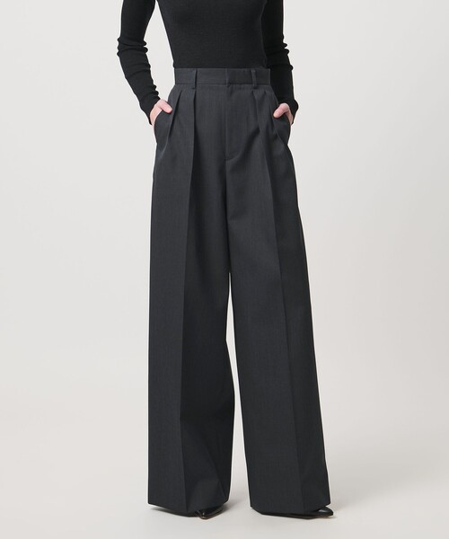 LOEFF(ロエフ)の「<LOEFF>ウールギャバジン バギーパンツ(その他パンツ・レディース・ダークグレー/モカ・00/1/0)」の2枚目の写真
