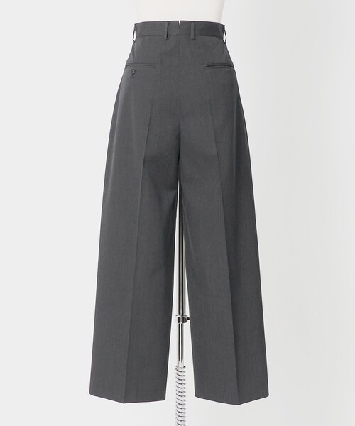 LOEFF(ロエフ)の「<LOEFF>ウールギャバジン バギーパンツ(その他パンツ・レディース・ダークグレー/モカ・00/1/0)」の10枚目の写真