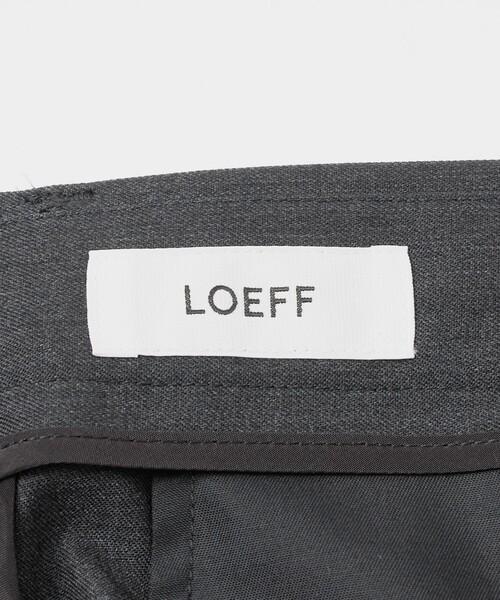 LOEFF(ロエフ)の「<LOEFF>ウールギャバジン バギーパンツ(その他パンツ・レディース・ダークグレー/モカ・00/1/0)」の21枚目の写真