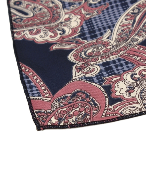 Chico（チコ）の「ペイズリースカーフ（バンダナ/スカーフ・レディース・ホワイト/レッド/ネイビー・FREE）」の4枚目の写真