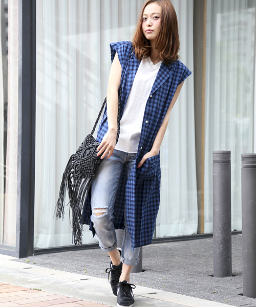 Denime（ドゥニーム）の「インディゴチェックガウン（シャツワンピース・レディース・インディゴブルー/ライトインディゴブルー・FREE）」の14枚目の写真