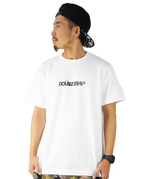 DOUBLE STEAL（ダブルスティール）の「small basic logo Tシャツ（Tシャツ/カットソー・メンズ・ネイビー/オレンジ/ブラック/ホワイト/グレー/チャコールグレー/ホワイト系その他/ブラック系その他/レッド/ホワイト×ブルー/グレイッシュベージュ・LARGE/X-LARGE/MEDIUM/XX-LARGE）」の17枚目の写真