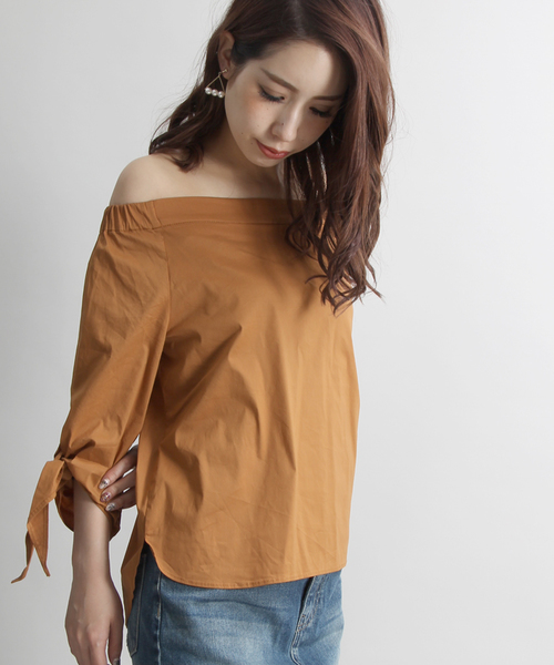 WEGO(ウィゴー)の「WEGO/袖リボンオフショル5分袖ブラウス(シャツ/ブラウス・レディース・ダークオレンジ/ブラック/ホワイト・FREE)」の3枚目の写真