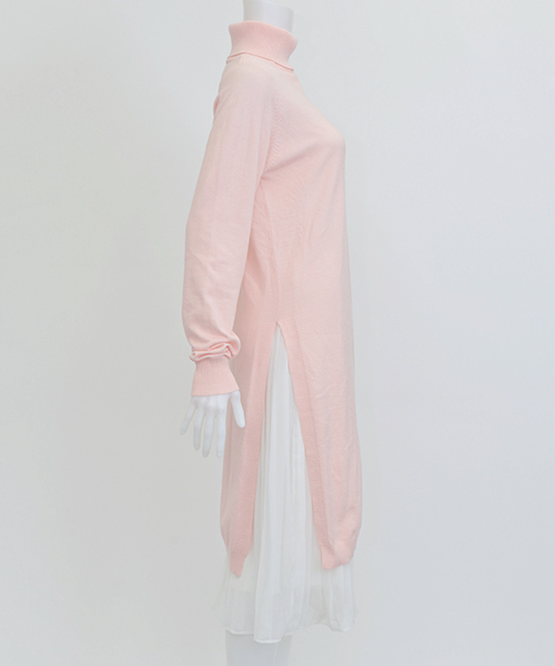 MICOAMERI（ミコアメリ）の「タートルニットプリーツコンビワンピース（ワンピース・レディース・グレー/ブラック/ホワイト/ピンク・FREE）」の13枚目の写真