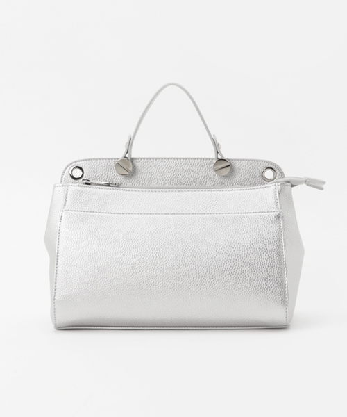 Andemiu（アンデミュウ）の「カシメショルダーＢＡＧ747107（ショルダーバッグ・レディース・シルバー/ピンク/レッド/ベージュ/ゴールド/アイボリー/ブラック/ライトブルー/イエロー/グレー・FREE）」の4枚目の写真