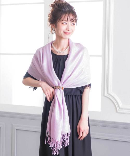 Fashion Letter（ファッションレター）の「結婚式ラメショール パーティーストール（ストール/ショール・レディース・ベージュ/ラベンダー/ゴールド/シルバー/ホワイト/ピンク/ブラック・FREE）」の4枚目の写真
