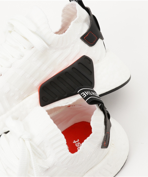 adidas（アディダス）の「オリジナルス エヌエムディー [NMD_R2 PK]（スニーカー・メンズ・ホワイト・23.0cm/23.5cm/30.0cm/24.5cm/25.5cm/29.0cm/22.5cm/29.5cm/22.0cm/26.5cm/27.5cm/24.0cm/25.0cm/28.0cm/26.0cm/27.0cm/28.5cm）」の8枚目の写真