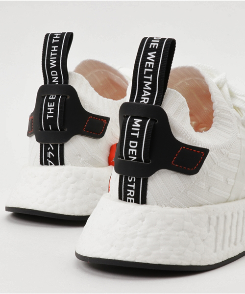 adidas（アディダス）の「オリジナルス エヌエムディー [NMD_R2 PK]（スニーカー・メンズ・ホワイト・23.0cm/23.5cm/30.0cm/24.5cm/25.5cm/29.0cm/22.5cm/29.5cm/22.0cm/26.5cm/27.5cm/24.0cm/25.0cm/28.0cm/26.0cm/27.0cm/28.5cm）」の9枚目の写真