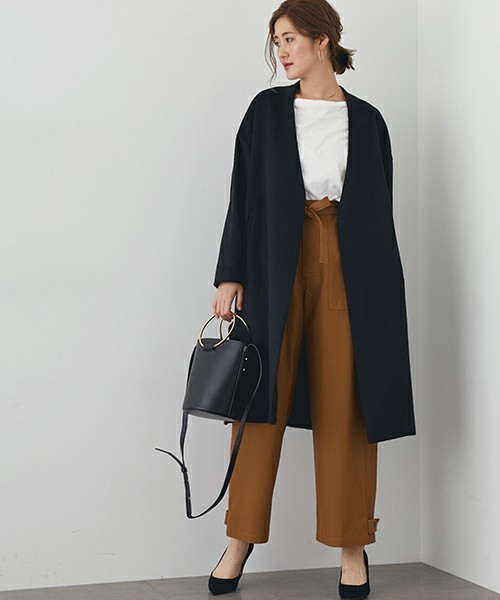 STUDIOUS(ステュディオス)の「【STUDIOUS】《WEB限定》 ベルテッドノーカラーガウンコート(その他アウター・レディース・ブラック/ベージュ/グレー・1/0)」の5枚目の写真