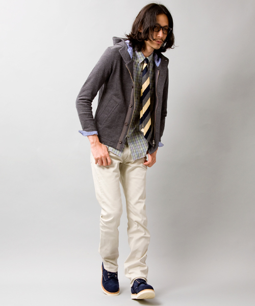 BEAUTY&YOUTH UNITED ARROWS(ビューティーアンドユースユナイテッドアローズ)の「BY ∴ カット レイズドネック フーデッドブルゾン◆(ブルゾン・メンズ・グレー/ネイビー/Brick ・SMALL/MEDIUM/LARGE/X-LARGE)」の4枚目の写真