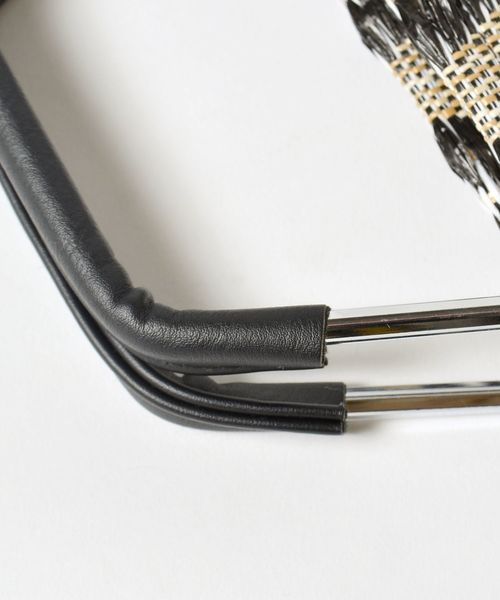 CONTROL FREAK / CTFK（コントロールフリーク）の「【WEB限定】control freak:メタルハンドルシートバッグ ◇◇（トートバッグ・レディース・ブラック/ブルー・ONE SIZE）」の7枚目の写真