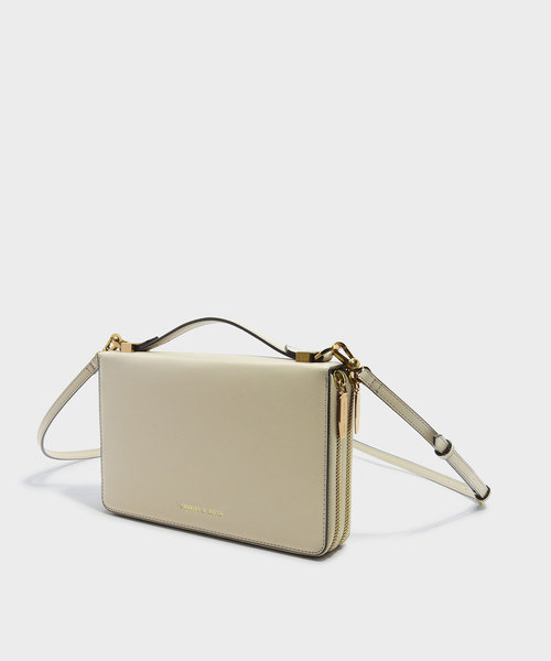 CHARLES & KEITH(チャールズ & キース)の「トップハンドルクラッチ / TOP HANDLE CLUTCH(クラッチバッグ・レディース・ブラック/ホワイト系その他・S)」の6枚目の写真
