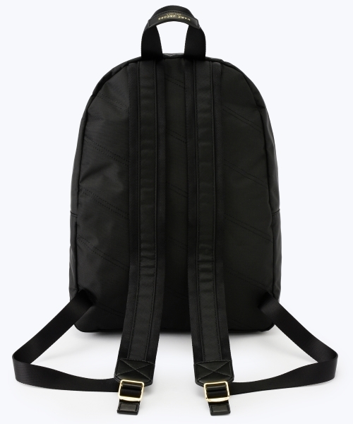 マークジェイコブス トレックパック 新品未開封 MARC JACOBS（マークジェイコブス）の「TREK PACK LEATHER